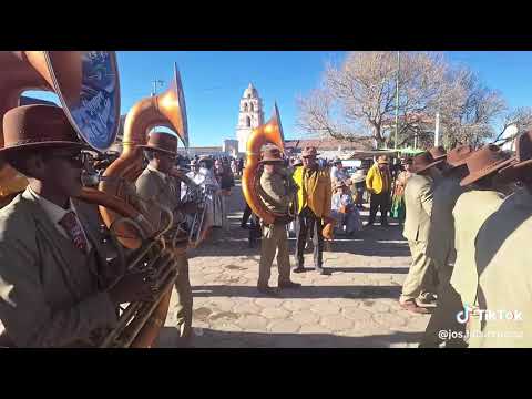 Super central en curahuara de carangas