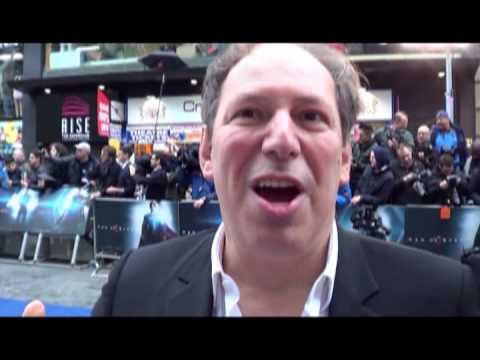 HANS ZIMMER talks John Williams inspiration and meets Superboy @ Man of Steel premiere London