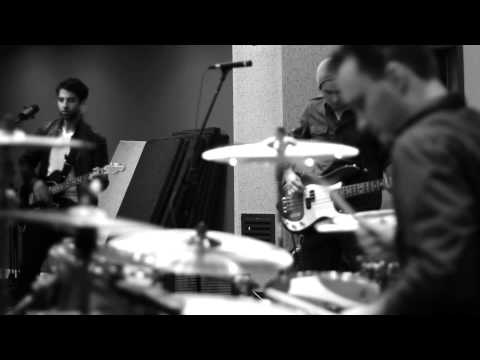 Arzo - Veins (Live in Studio)