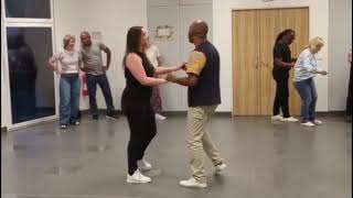Cours de Bachata mercredi 8 avril 2026