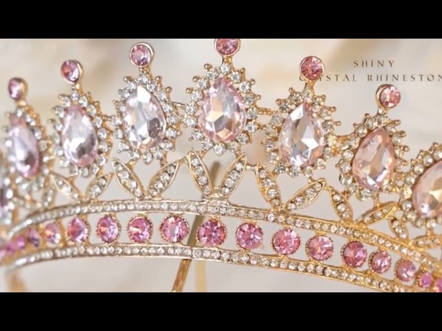 Vídeo relacionado con VIDSTW Tiara Duende Corona Princesa de Forma Hoja Tiara Princesa Tocado Novia con Diamantes Imitación Roma Tiara Mujer Disfraz Elfo Mujer Accesorios para Boda Fiesta Cumpleaños (Plata)
