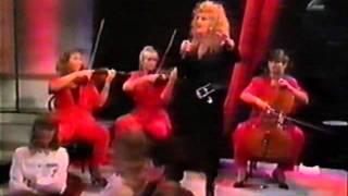 Bonnie Tyler - Silhouette In Red 1993 (Live Vocal)