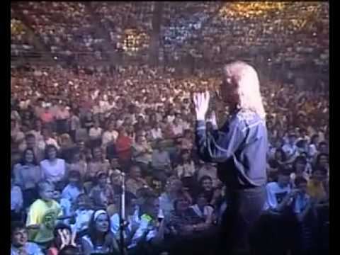 "Sadie (The Cleaning Lady)" [Live] from the 'Chain Reaction Live In Concert' DVD