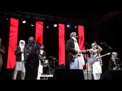 Tinariwen +IOI live à Tamnarasset Yennery