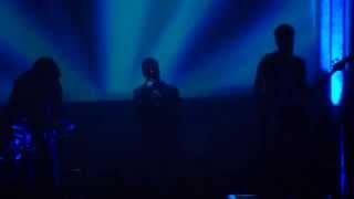 Emmanuel Moire - Entrée sur scène - La vie ailleurs @Le grand rex