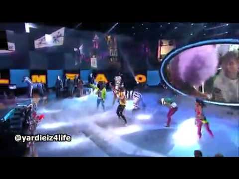LMFAO - Sorry For Party Rocking (Live at American Idol) (2012) (WWW.MZHIPHOP.ME)