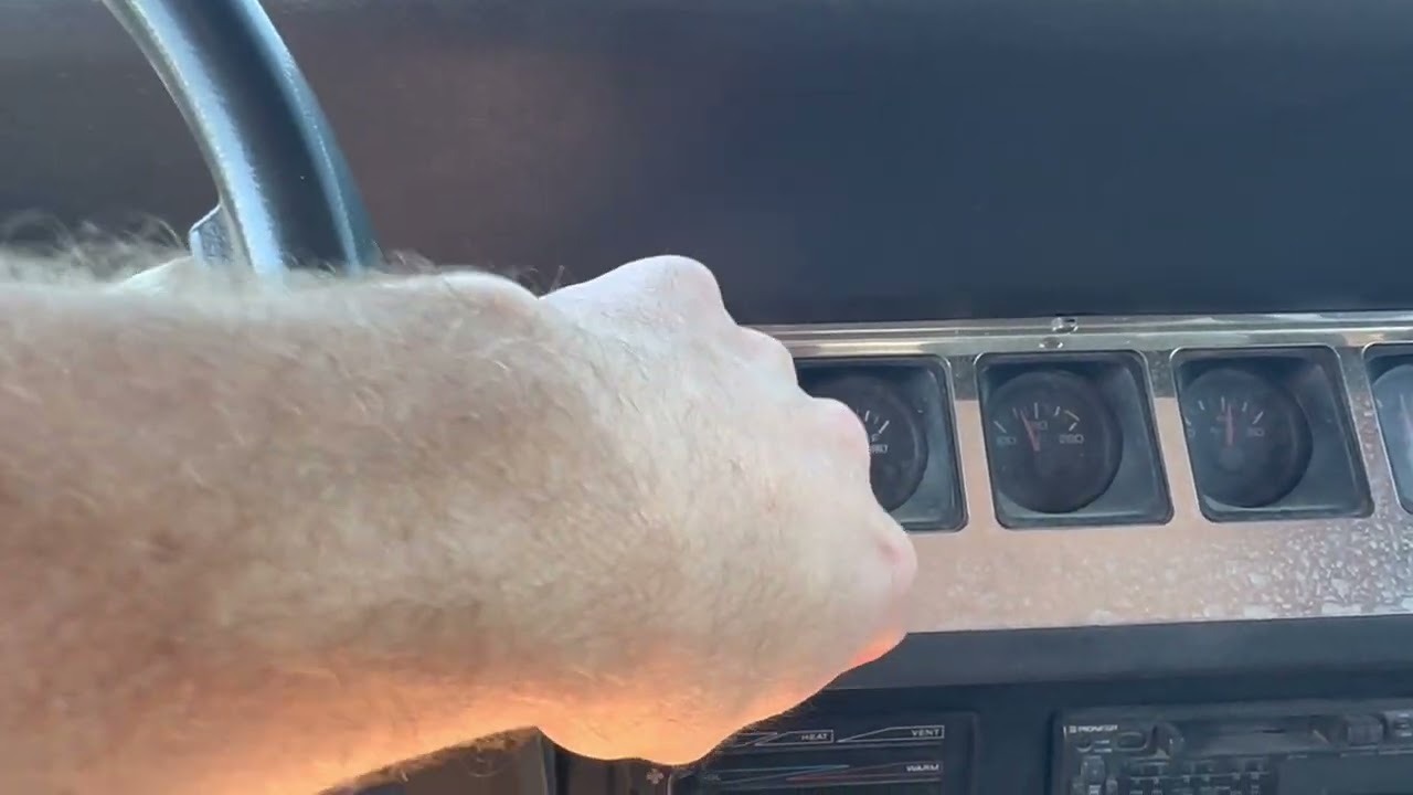 Jeep Wrangler YJ Test Drive video