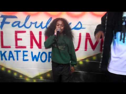 YP @ TEEN NIGHT NEW YEAR'S EVE (12-31-2010).mp4
