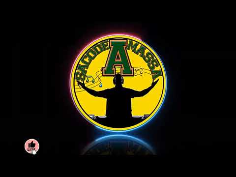 JACK E CHOCOLATE SOBRE A MESA