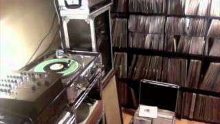 GREGORY ISAACS-BLACK A KILL BLACK