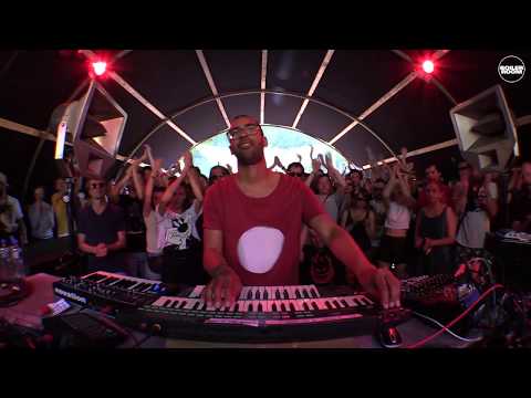 Fatima Yamaha - What's A Girl To Do (live)