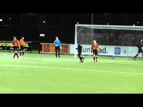 12 jan 2016 VV De Meern C2 - VV De Meern D1 vriendsch 6-2 Doelpunt Yoran, assist Paul (1-1)