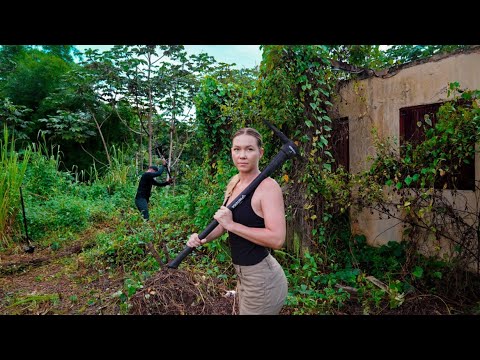 WE BOUGHT OUR DREAM ABANDONED PROPERTY IN THE RAINFOREST!