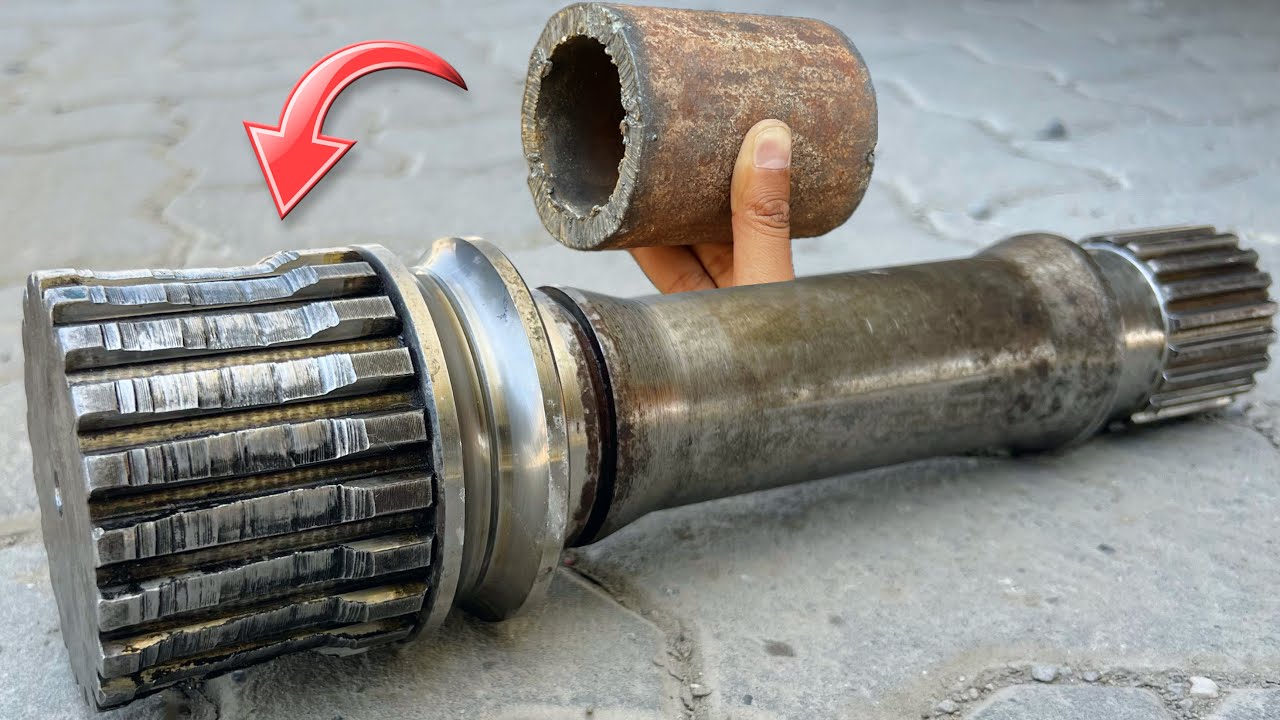 The Creative Way We Fixed a Seized Bulldozer Torque Converter Shaft by Extra Piece