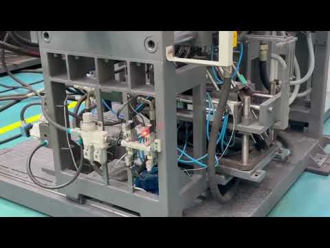 BLOW MOULDING MACHINE - CMP 20 Ltr ACCUMULATER SERIES