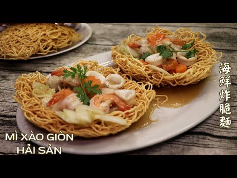 Mì xào giòn