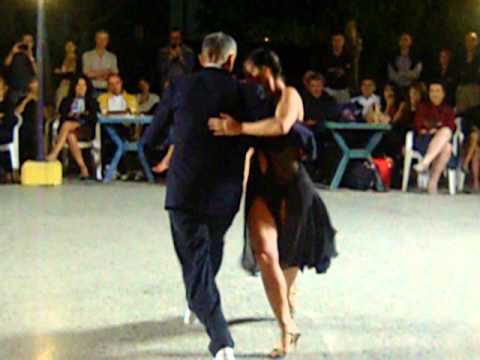 Alejandra Mantinan  and  Pasquale Bloise  are  dancing  to  a  tango  by  Carlos di Sarli