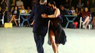Alejandra Mantinan y Pasquale Bloise 2014 Milonga PK video 4
