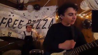 Free Pizza - Dancing (Official Music Video)