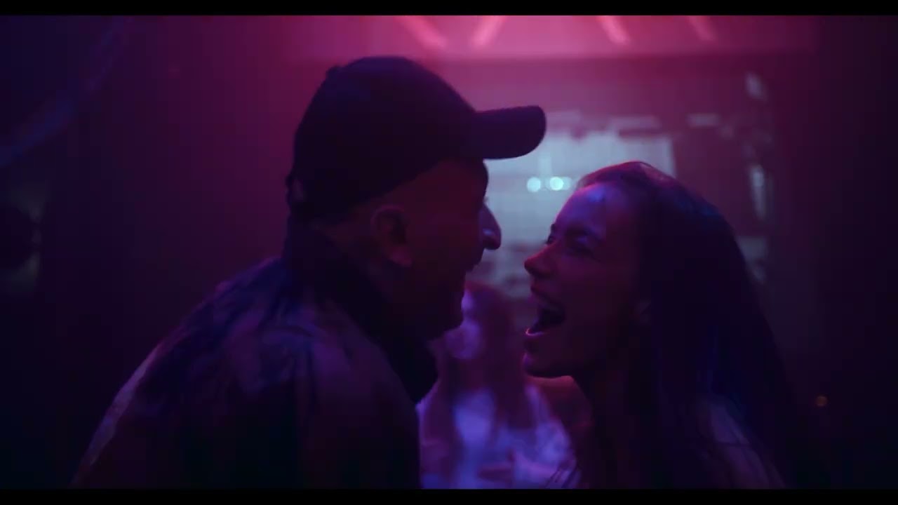 Rəsmi treyler -"Səkkiz"