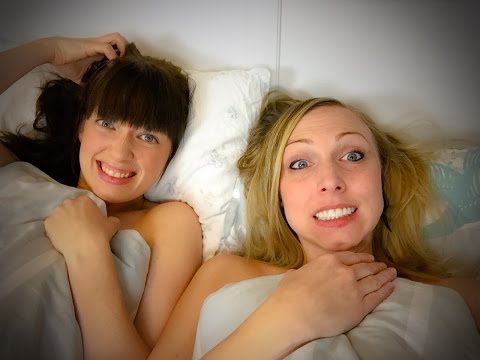 Teckenspråk - Hyllningsvisa till lesbiskt sex - Maud Lindström - Vega & Em (Swedish sign language)