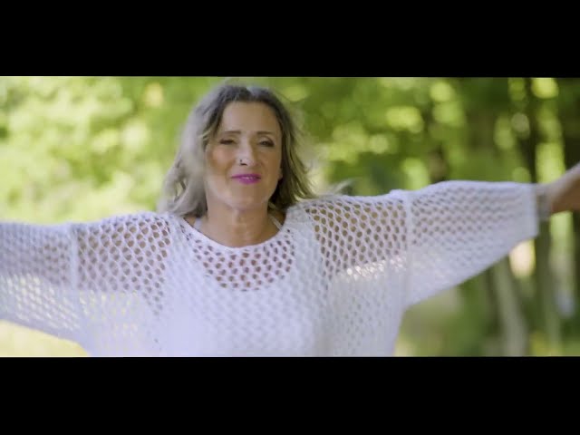 Was Soll Ich Tun von Daniela Alfinito ((jetzt ansehen))