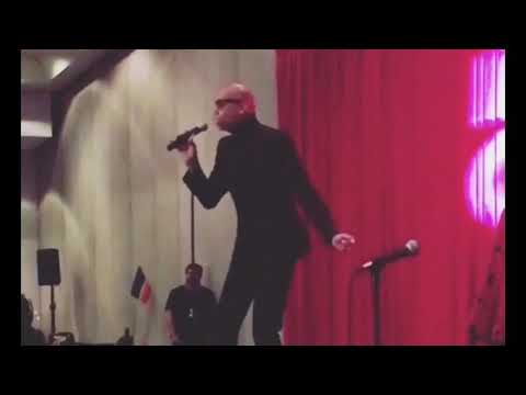 RuPaul sing Call Me Mother (LIVE) On DragCon 2018