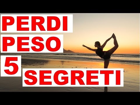 Come perdere il peso in una vasca da bagno con oli essenziali Massaggio professionale di uno stomaco per perdita di peso