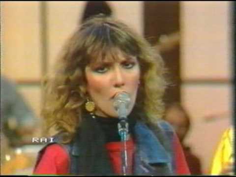 Laura Luca - Get back