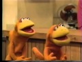 Sesame Street Flo White Visits
