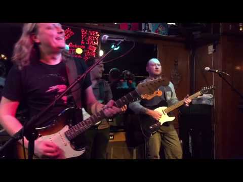 Matt Schofield .  Josh Smith .  Nick Campbell . Bass. Jaydon Bean. Drums. January 2017.