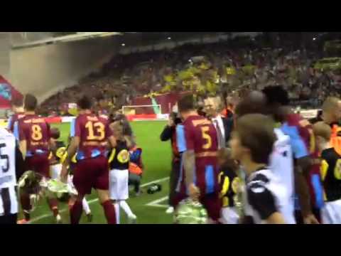 Opkomst Vitesse - Heracles 22-09-2012 [Airborne wedstrijd]