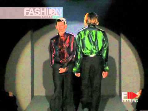 "Gucci" Autumn Winter 1997 1998 Milan 2 of 4 pret a porter men by FashionChannel