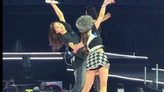 Download lagu [FANCAM] 1-31-26 - Twice – THIS IS FOR TOUR - Dallas Day 1 – Encore Doughnut mp3