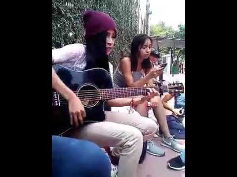 Daniela Calvario 《Tengo que colgar》