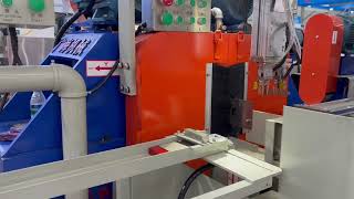 👉 CNC double-sided knife grinding machine with automatic loading and unloading
