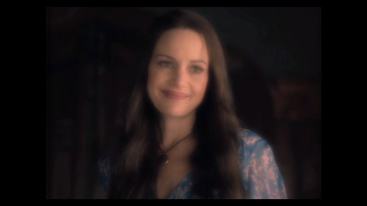 olivia crain scene pack | thohh