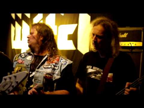 Metal Witch - Fight in the Darkness (Live @ Wedel, 25.12.2012)