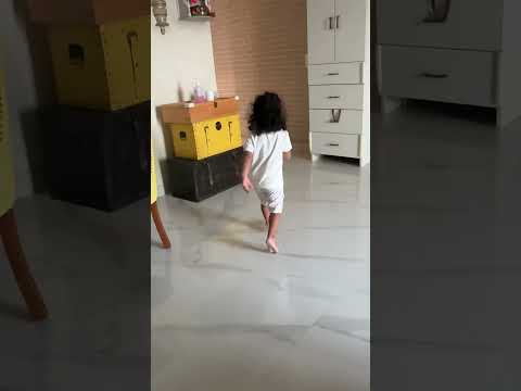 Rupa didi ko mothers day ka gift.