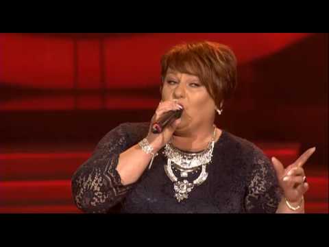 Nihada Kapetanovic - Crven konac - (live) - Nikad nije kasno - EM 30 - 23.04.2017