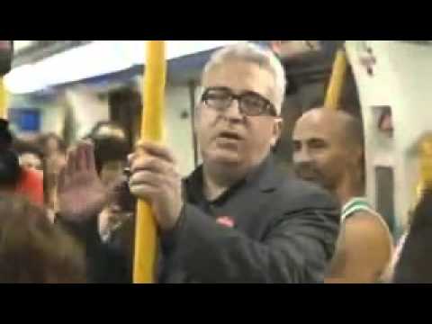 Leo Harlem en el metro