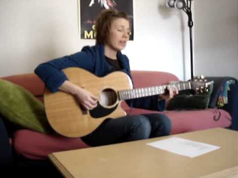 Alanis Morissette - Uninvited (Acoustic Cover) Julie Roth