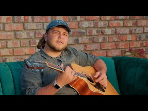 Schwabie - 10 Uur  (Official Lyric Video)