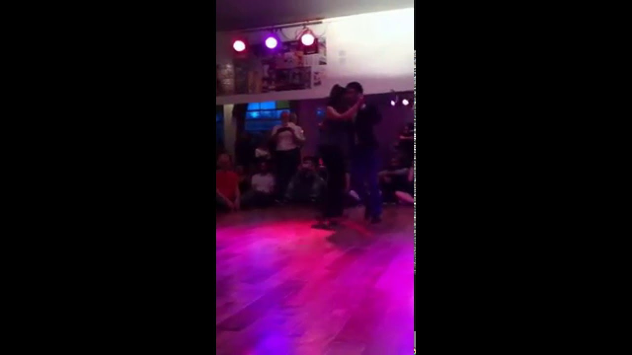 Video thumbnail for Octavio Fernandez y Carla Marano - Practica DNI Tango