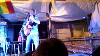 JAHCOUSTIX DUO  "Don't Shoot" live at Regałowisko 2015 Bielawa Koncert Miejski