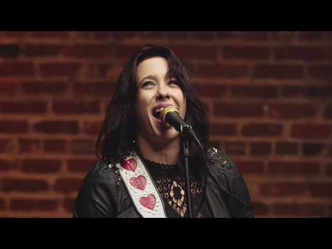Wichita Sessions Presents The Danielle Nicole Band 