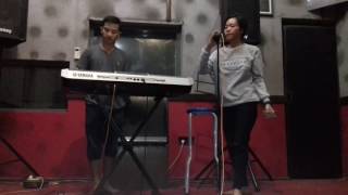 Download lagu Surat cinta untuk starla cover piano kurniawan ft kenci mp3