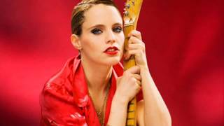 Anna Calvi - Carry me over