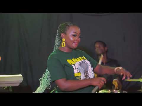 NDAGILIRA live performance by Carol Nantongo with HERO'S BAND