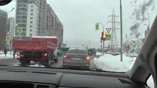 С Наташей на личном Автомобиле в своем любимом районе.